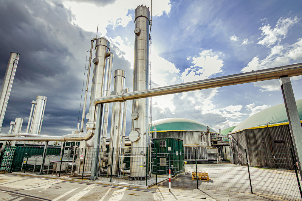 Tjänster för biogas- och bioetanolanläggningar. Soilfood erbjuder mångsidiga tjänster för industrins olika verksamhetsområden.